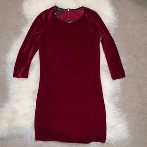 SEDUCTION Red Velvet Dress - S